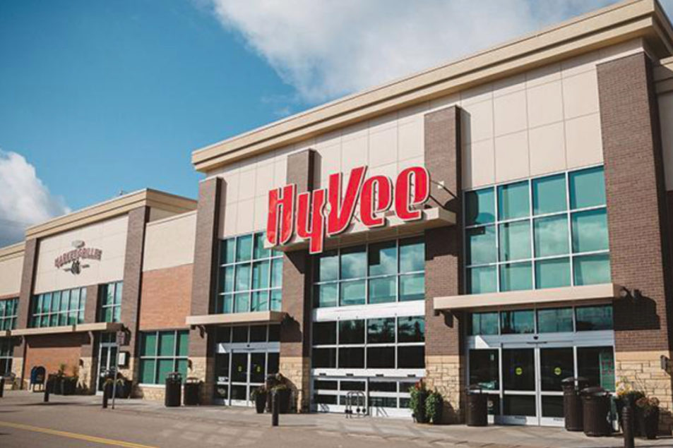HyVee promotes exec to president, COO MEAT+POULTRY