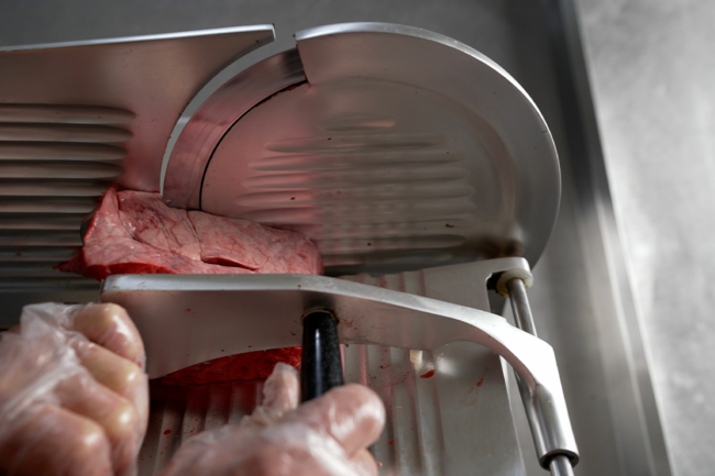 meat cutting machine