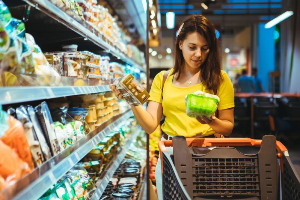 woman grocery shopping