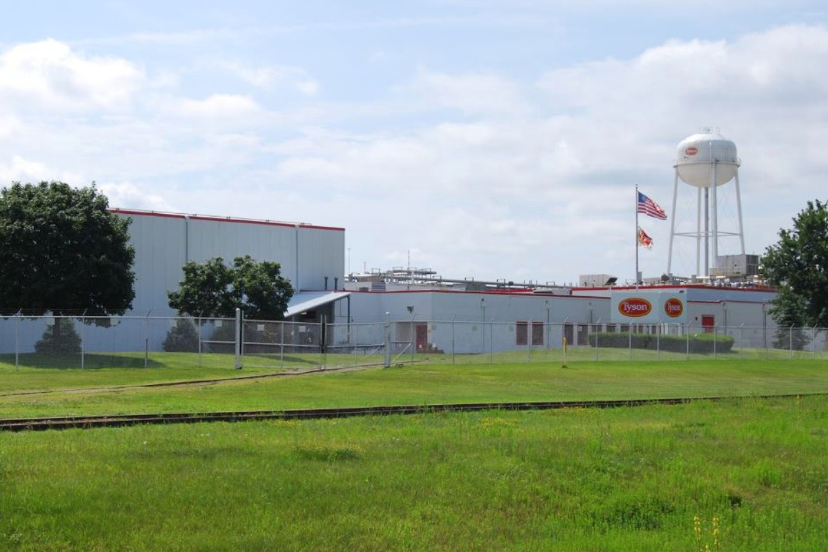 tyson-plant-in-iowa-to-remain-closed-2020-04-15-meat-poultry